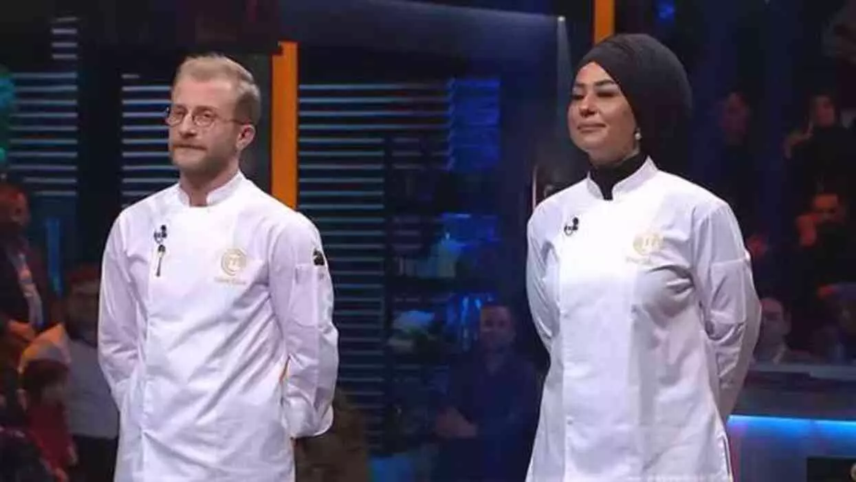 MasterChef Finalinde Jüri Kararını Verdi: Esra Şampiyon! MasterChef All Star'da şampiyon Esra Tokelli oldu