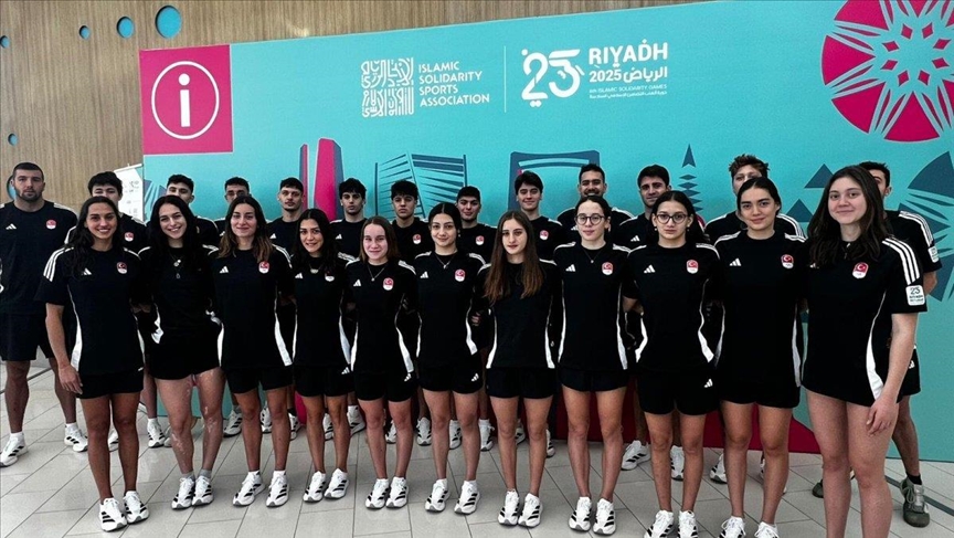 İslami Dayanışma Oyunları’nda Milli Yüzücülerden Tarihi Başarı Riyad’da Yüzme Yarışları