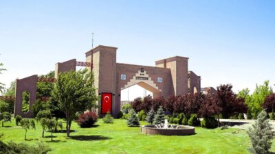 Niğde Ömer Halisdemir Üniversitesi, QS Sürdürülebilirlik Sıralamasında Yer Aldı Dünyanın