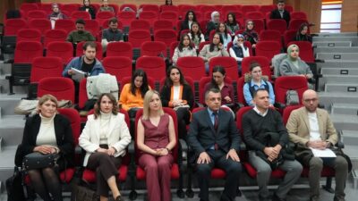 Kastamonu Üniversitesi’nde Doğa Temelli Eğitim Paneli Gerçekleşti Doğa Temelli Eğitimdeki