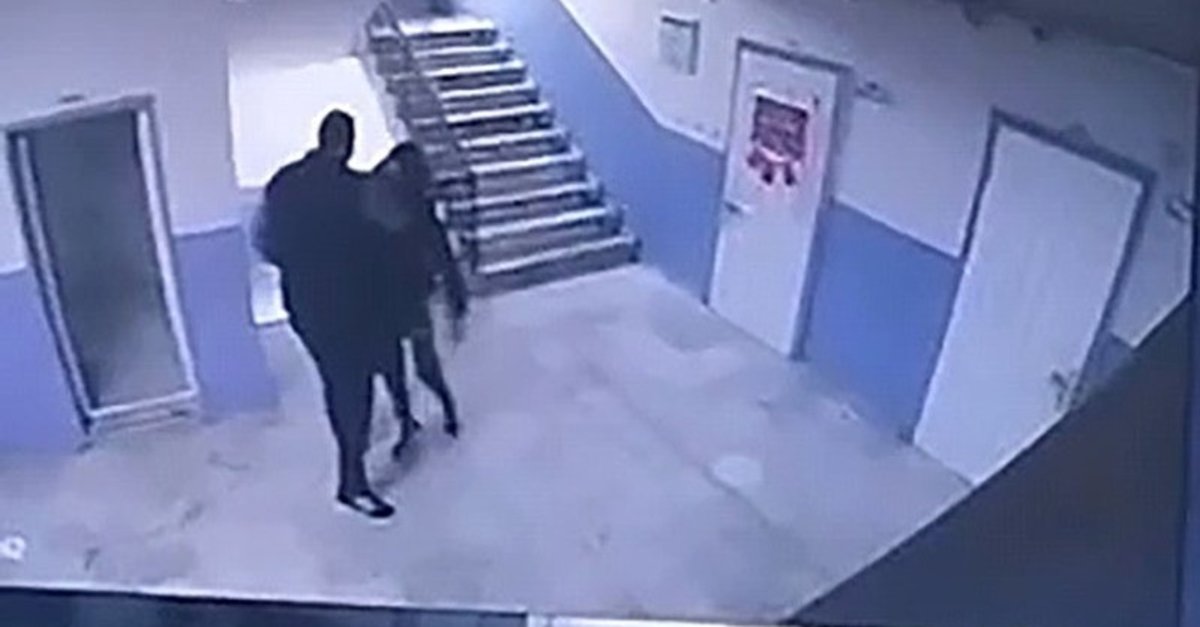 Manisa’da Okul Müdürü Otizmli Öğrenciyi Merdivenden İtti Turgutlu’daki Skandal Olay