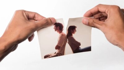 Geçmişe Dönüş: Hangi Burçlar Eski Aşklara Yeniden Şans Veriyor? Bazı