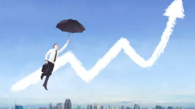 Küresel Mal ve Kaza Sigortası: Ekonomik Zorluklara Rağmen Büyüme Gösteriyor