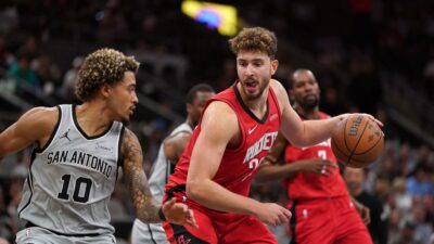 Houston Rockets, San Antonio Spurs’e Deplasmanda Yenildi Maç Özeti ve
