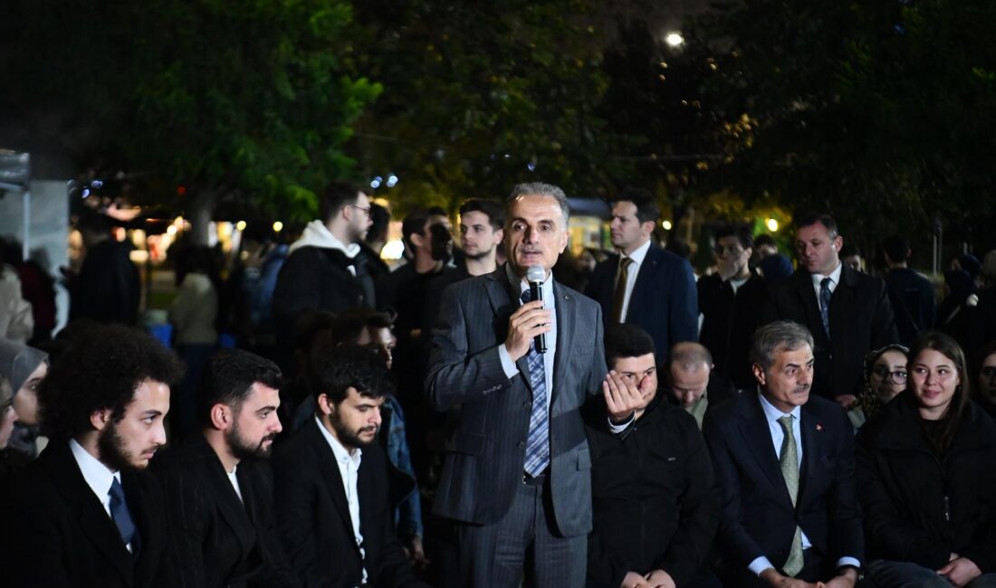 Sakarya Üniversitesi’nde Öğrenci-Buluşması: Rektör ve Belediye Başkanı Bir Arada Sakarya