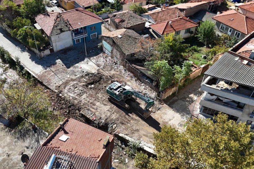 Sındırgı’da Deprem Fırtınası: Uzmanlar Açıklamalarda Bulundu Balıkesir’de Sındırgı Fayı Hareketleniyor