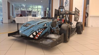 Uludağ Üniversitesi Öğrencilerinden Yerli Elektrikli Yarış Aracı: UR-06E Bursa’da Elektrikli