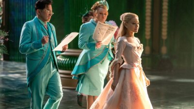 "Wicked: İyilik Uğruna" ile Oz’un Karanlık Yüzü Yeşil Cadının Masumiyeti