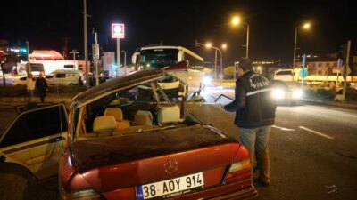 Ürgüp’te Yabancı Turistleri Taşıyan Otobüsle Çarpışma: 2 Ölü, 5 Yaralı