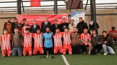 Bitlis’te Dünya Engelliler Günü Halı Saha Futbol Turnuvası Büyük İlgiyle