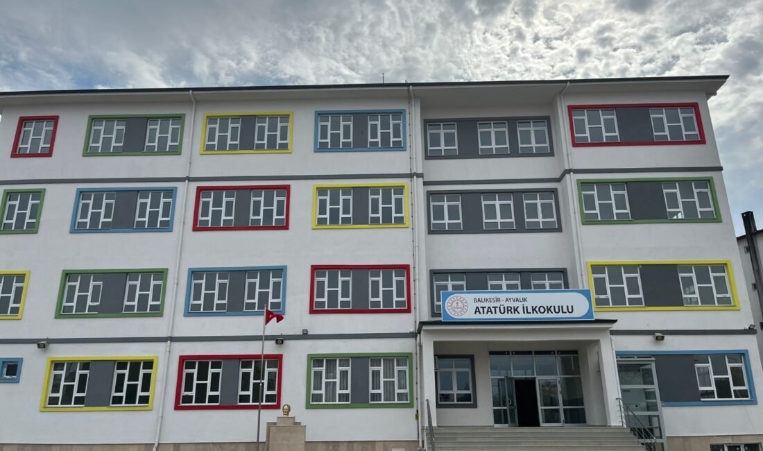 Ayvalık Atatürk İlkokulu’nda Yeni Dönem: Modern Bir Eğitim Yapısı 24