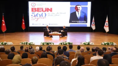 Zonguldak Bülent Ecevit Üniversitesi’nde "BEUN 360 Söyleşi" Programı Giriş: Gençler