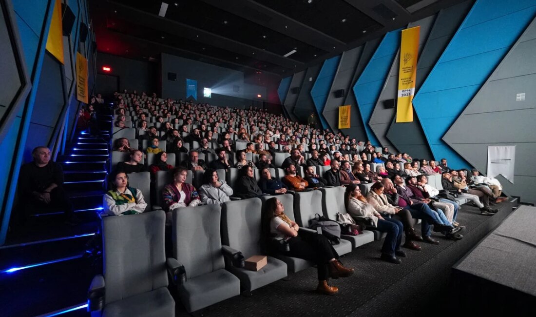 Diyarbakır’da 8 Yıl Sonra Yeniden Özgür Sinema Rüzgârı Esti! 3.