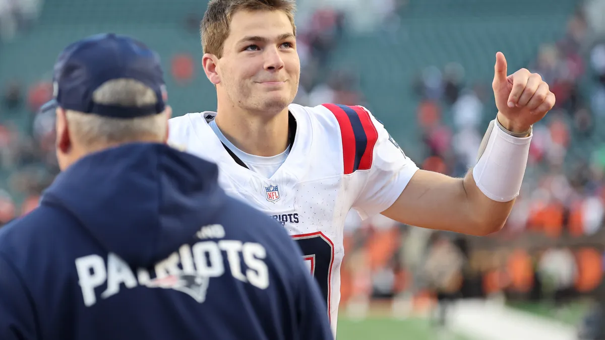 Drake Maye’nin Brian Burns Yorumlarına Yanıtı Brian Burns’ın Eleştirileri New