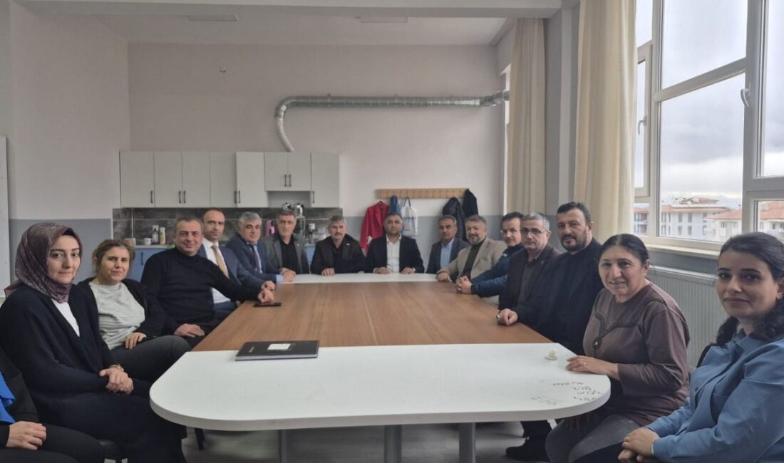 Eğitimde Akran Zorbalığı ve Ortaya Çıkan Tepkiler Kemal Özalper Ortaokulu’nda