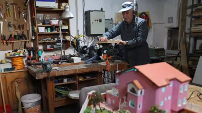 Geri Dönüşüm ve Hobi: Demir’in Sanatla Bir Liderlik Misyonu Hobi