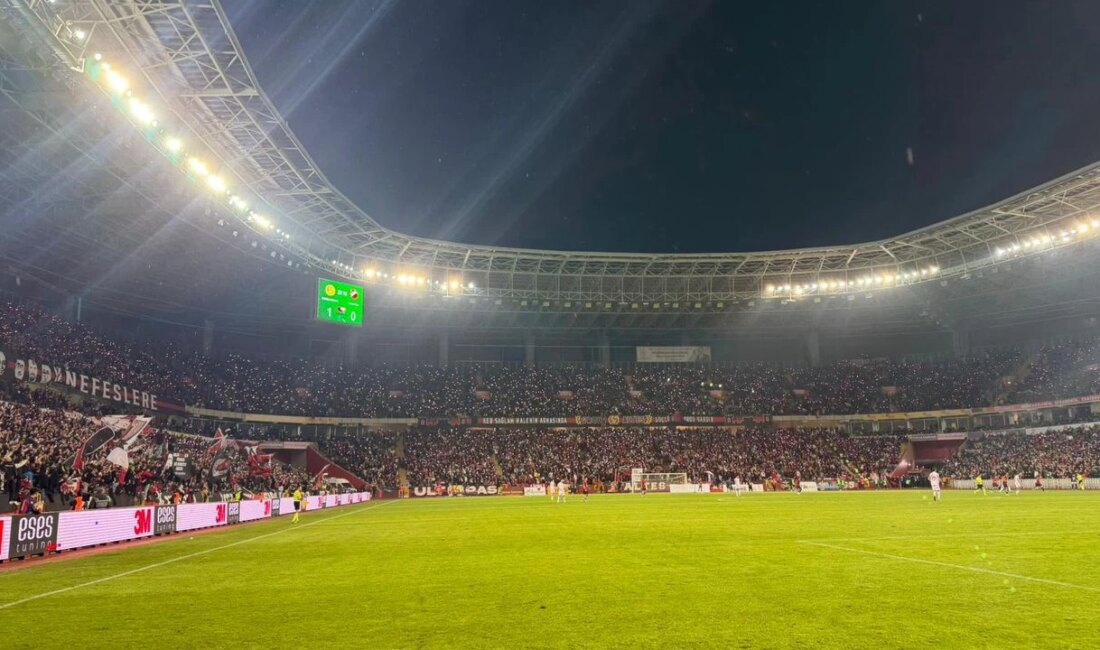 Gündem: Eskişehirspor Taraftarından Büyük Destek Maç Öncesi Hızla Tükenen Biletler