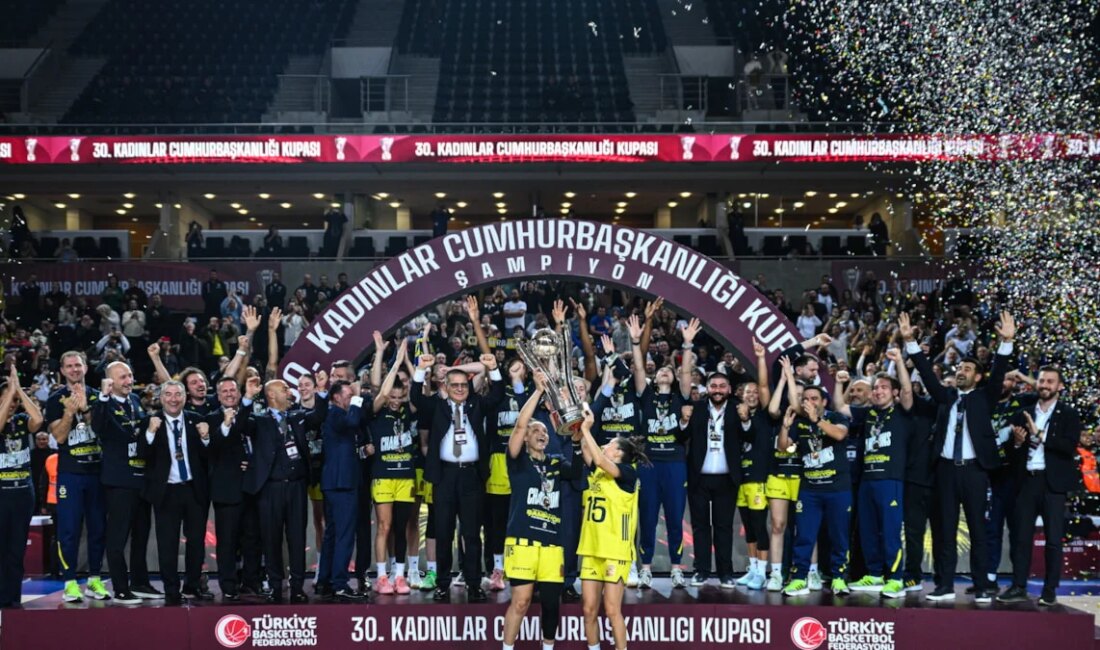 Fenerbahçe Opet, Kadınlar Cumhurbaşkanlığı Kupası’nı Kazandı Fenerbahçe Opet’in Büyüleyici Performansı