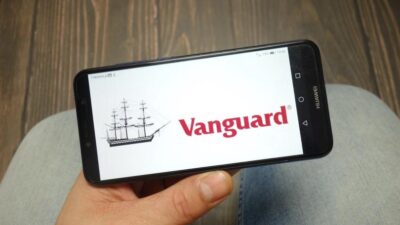 Vanguard, kripto Para ETF’lerini Aracılık Platformunda Sunmaya Başlıyor Vanguard’ın kripto