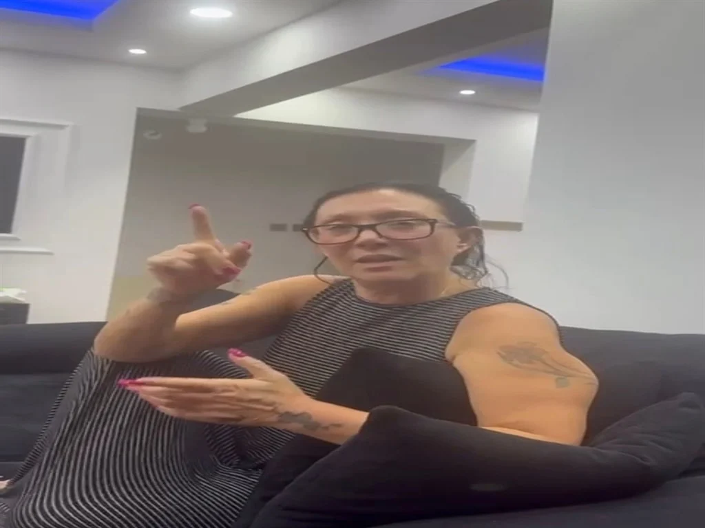 Güllü'nün Kızı İddialara Cevap Verdi! Şok Suç Duyuruları Yolda! Gullunun Kizi Iddialara Cevap Verdi Sok Suc Duyurulari Yolda