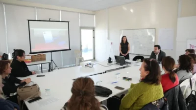 Akhisar Belediyesi’nden Kadın Muhtarlara Eğitim Programı Kadınların Güçlenmesi İçin Önemli