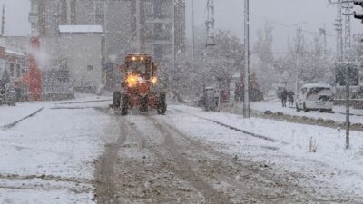 MGM, 8 İli Sarı Kodla Uyardı: Kuvvetli Yağış ve Kar