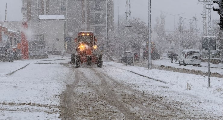 Kuvvetli Yağış Ve Kar İçin Sekiz İle Sarı Kodlu Uyarı Geldi! Kuvvetli Yağış Uyarısı