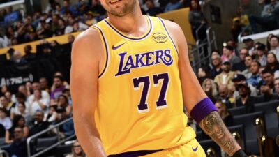 Luka Doncic, 2025-26 Sezonunun MVP’si Olmak İstiyor Doncic’in Hedefleri ve