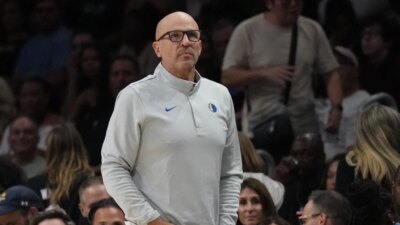 Dallas Mavericks’te Yaralanmalar Endişe Veriyor Mavericks’in Yaralanma Durumu Dallas Mavericks,