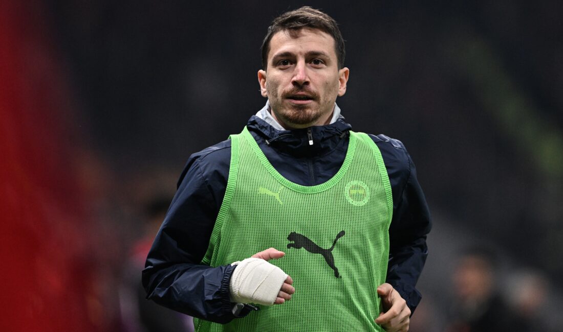 Fenerbahçe’de Mert Hakan Yandaş’a Cezalı Süre TFF, Mert Hakan Yandaş’a