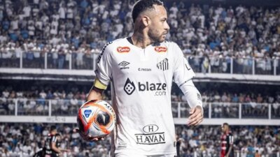 Neymar, Santos ile Küme Düşmeyi Kurtardı Sezon Sonunda Unutulmaz Hikaye