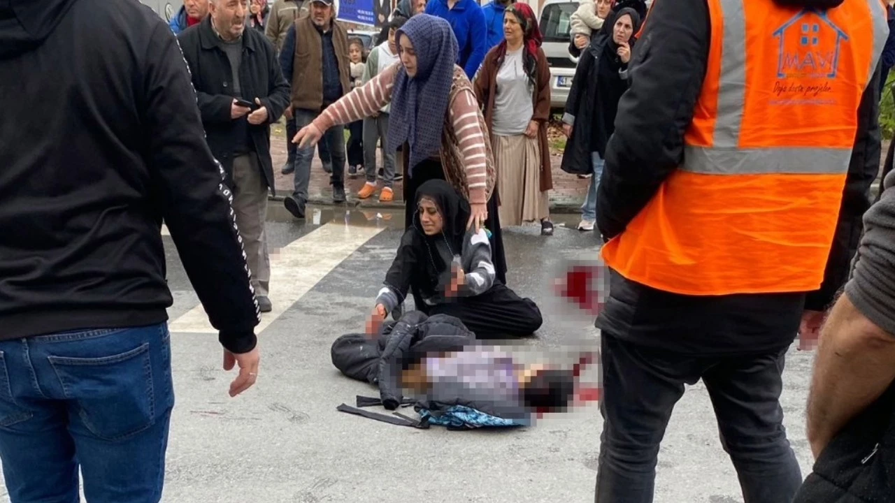 Okul Kapısında Sınav Stresi: Veli Toplantısına Devamsızlık Duygusu Okul Kapisinda Sinav Stresi Veli Toplantisina Devamsizlik Duygusu