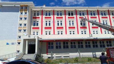Çiftlik Anadolu İmam Hatip Lisesi’nde Takdire Şayan Boya Yenileme Çalışması