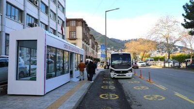 Flaş Gelişme: Altınordu’da Modern Duraklar Hizmete Girdi Yeni Duraklar Hava