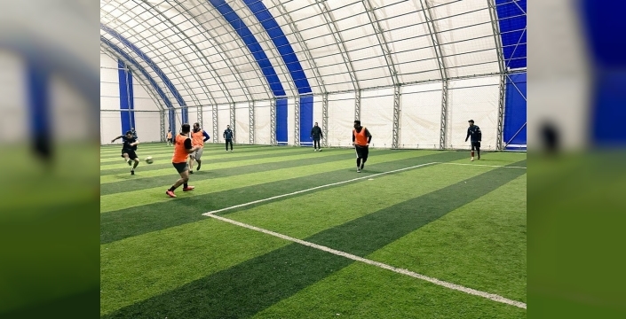 Patnos’ta Öğretmenler Arası Futbol Turnuvası Başladı Öğretmenler Sahada Buluşuyor Ağrı’nın