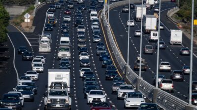 Trump, Biden Dönemi Yakıt Ekonomi Standartlarını Kesme Planını Açıkladı CAFE