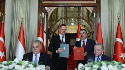 Türkiye ile Macaristan Arasında Burs Programı Protokolü İmzalandı Üst Düzey