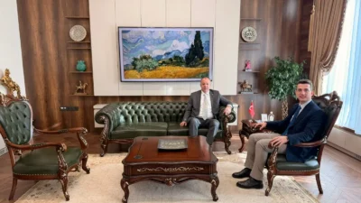 Gündem: ÇTSO Başkanı’ndan Ezine Kaymakamına Ziyaret Flaş Gelişme: Ezine OSB