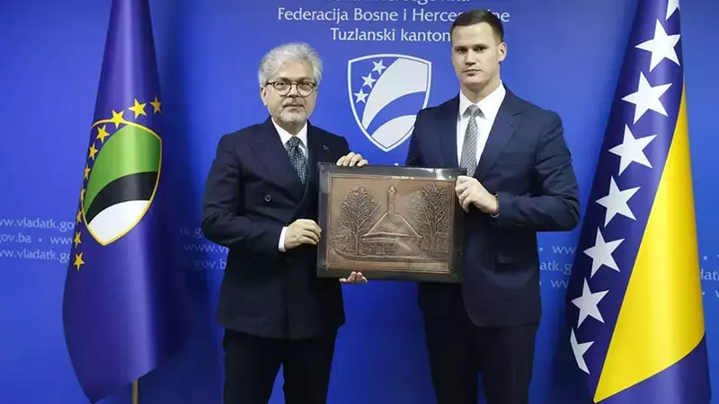 Yelkenci’nin Bosna-Hersek Temasları: MEB'den Yeni Müfredat ve Sınav Takvimi মূল্যlandırması Yelkencinin Bosna Hersek Temaslari MEBden Yeni Mufredat ve Sinav Takvimi মূল্যlandirmasi